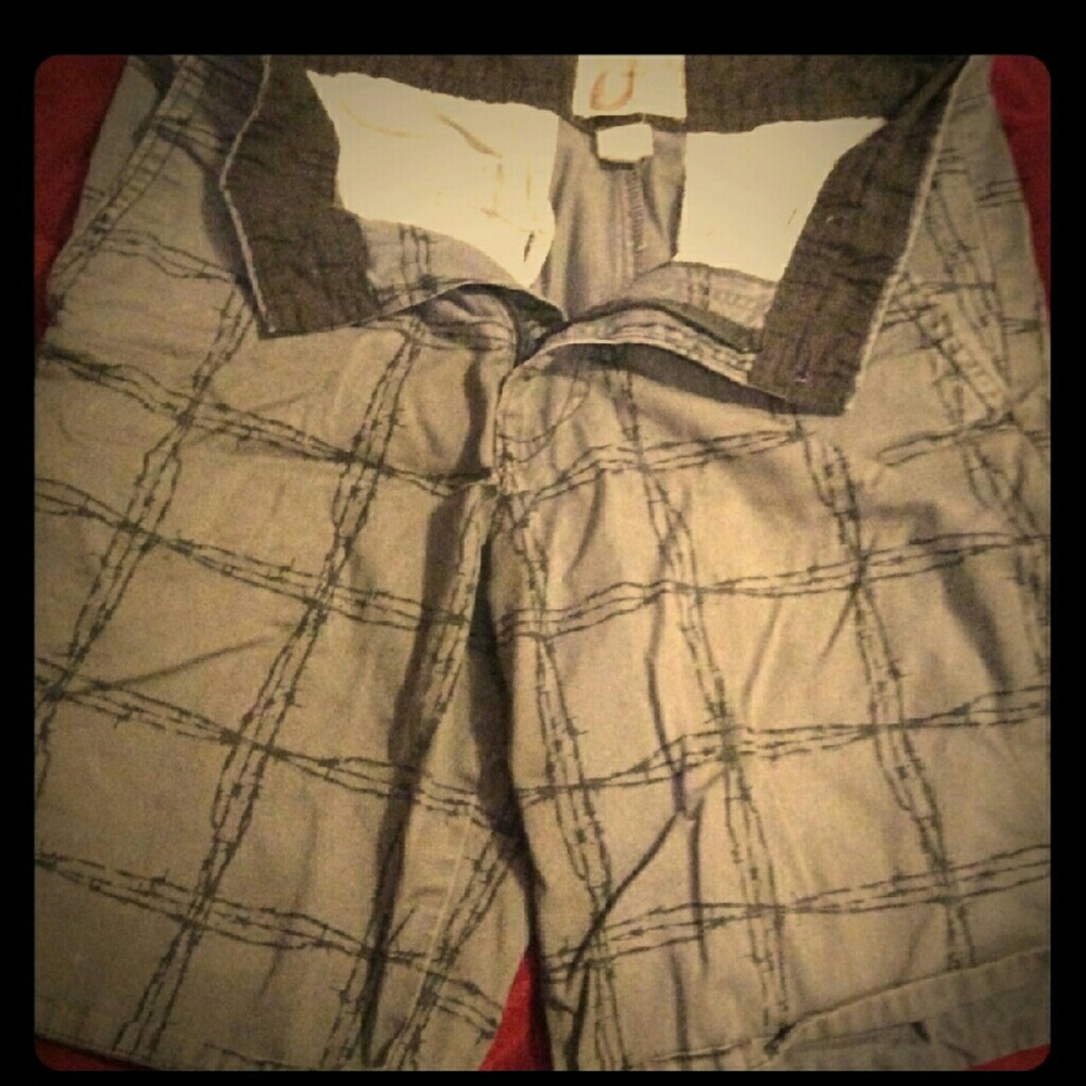 Boy's OP Plaid shorts size 32